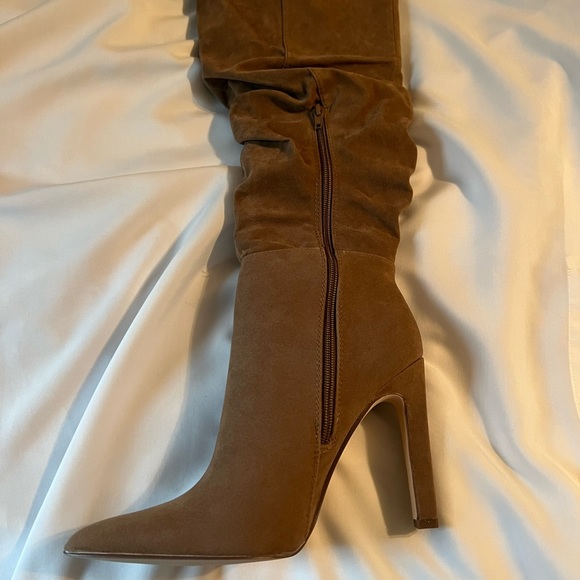 Reza slouchy stiletto boot - Picture 2 of 6